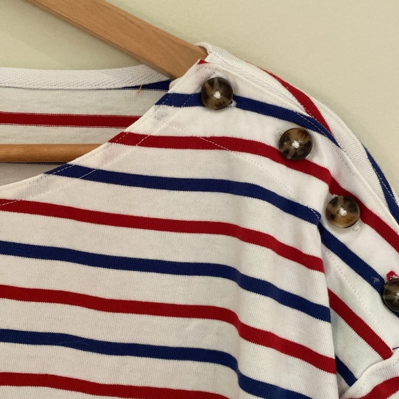 Vineyard Vines nautical French red blue stripe boatneck button shoulder tee Sz L - Picture 3 of 9